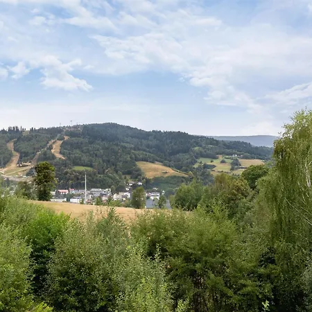 Nowoczesny Z Widokiem Na Gory By Renters 维斯拉