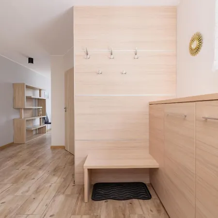 Nowoczesny Z Widokiem Na Gory By Renters *