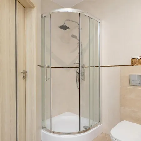 Nowoczesny Z Widokiem Na Gory By Renters Apartman