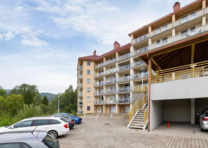 Nowoczesny Z Widokiem Na Gory By Renters ויסלאו