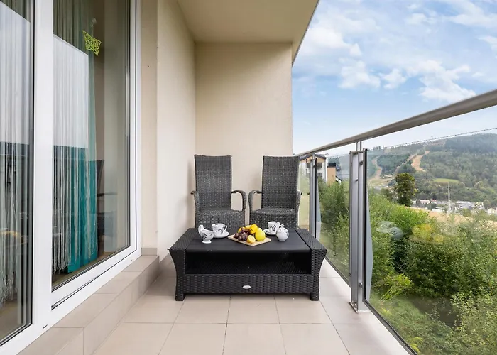 Nowoczesny Z Widokiem Na Gory By Renters דירה *