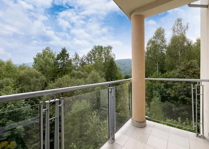 דירה Nowoczesny Z Widokiem Na Gory By Renters ויסלאו